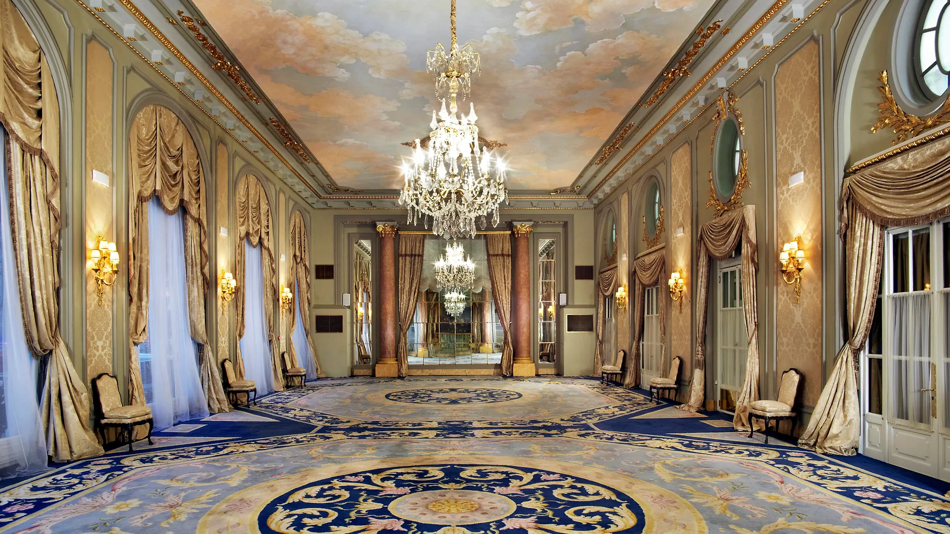 Hotel El Palace Barcelona 5*,