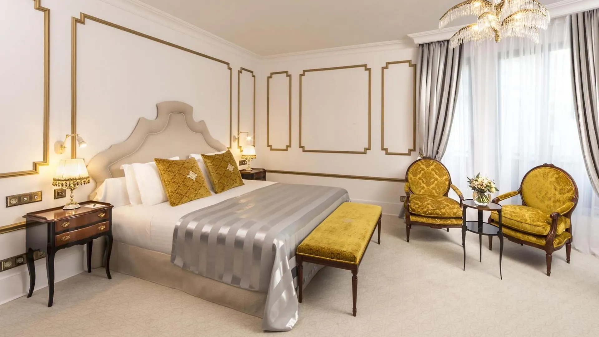 Hotel El Palace Barcelona 5*,  Spain